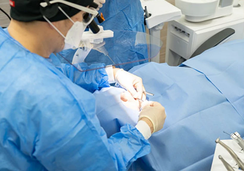 人工歯の取り付け